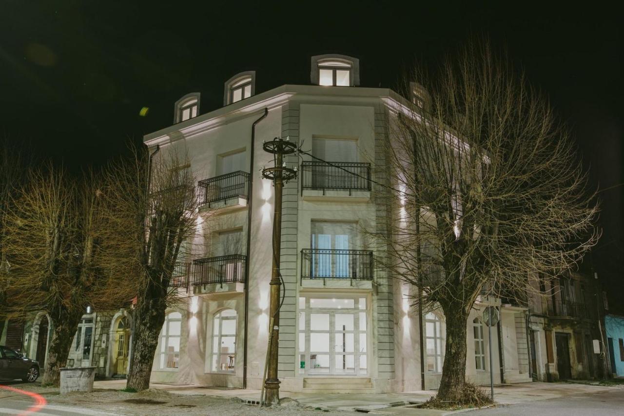 Hotel Dapcevic Cetinje Eksteriør bilde